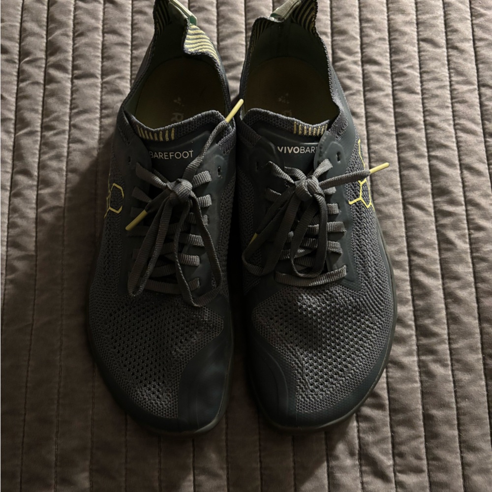 Vivo barefoot Men's Dark Gray Athletic Shoes Size 10/42 Eur